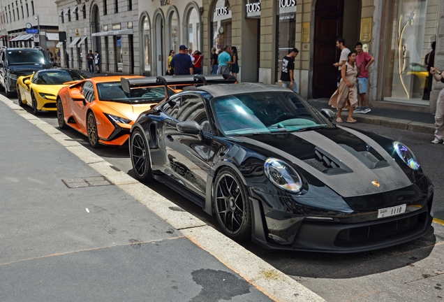 Porsche 992 GT3 RS Weissach Package