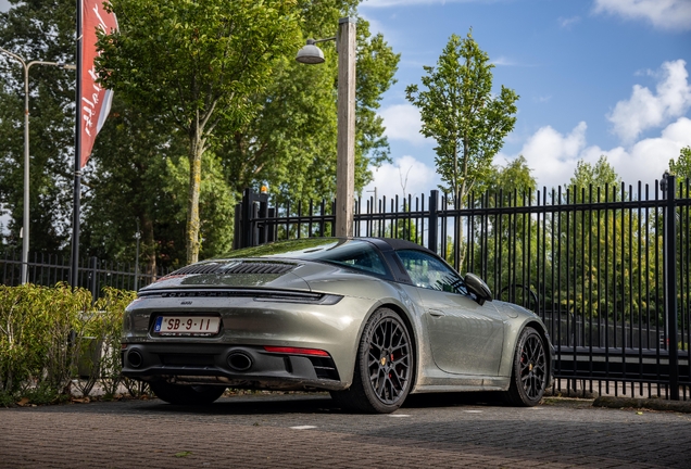 Porsche 992 Targa 4 GTS