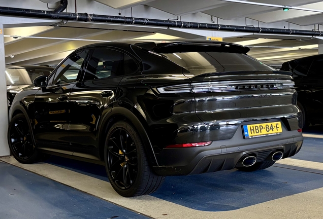 Porsche Cayenne Coupé Turbo E-Hybrid