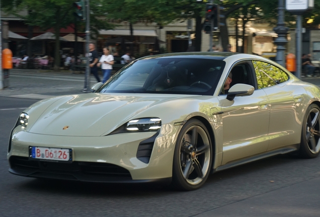 Porsche Taycan GTS Hockenheimring Edition