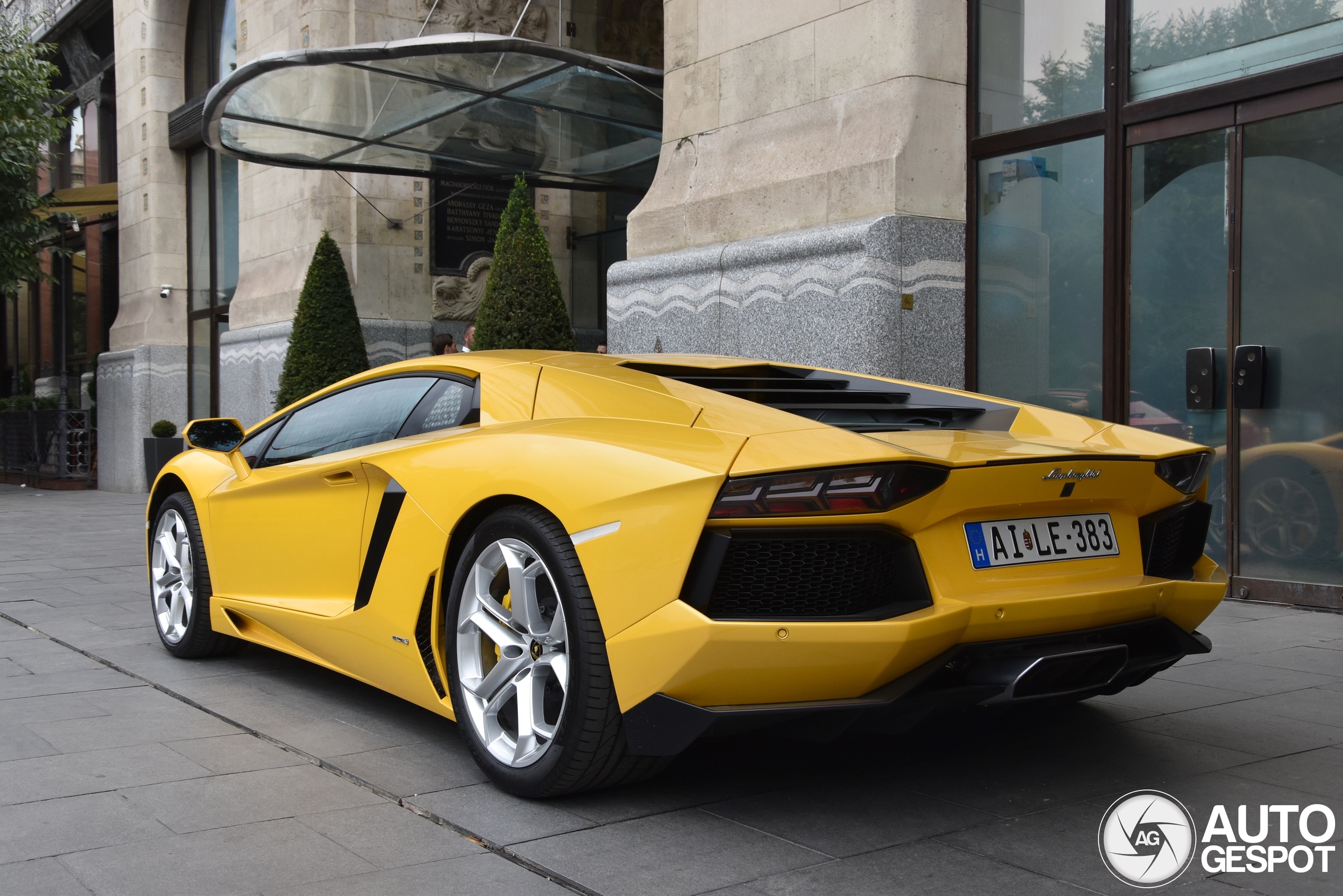 Lamborghini Aventador LP700-4