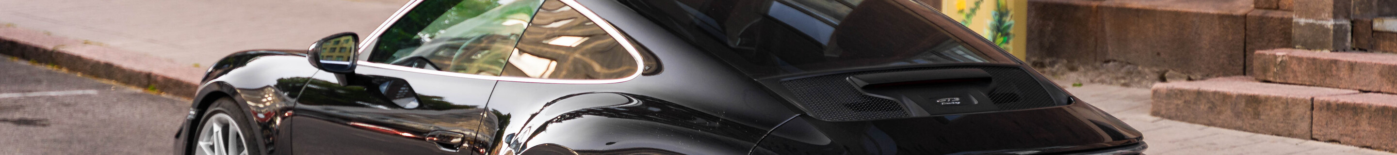 Porsche 992 GT3 Touring MkI