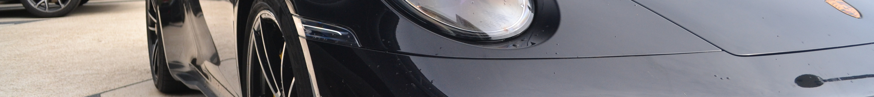 Porsche 992 Turbo S MkI