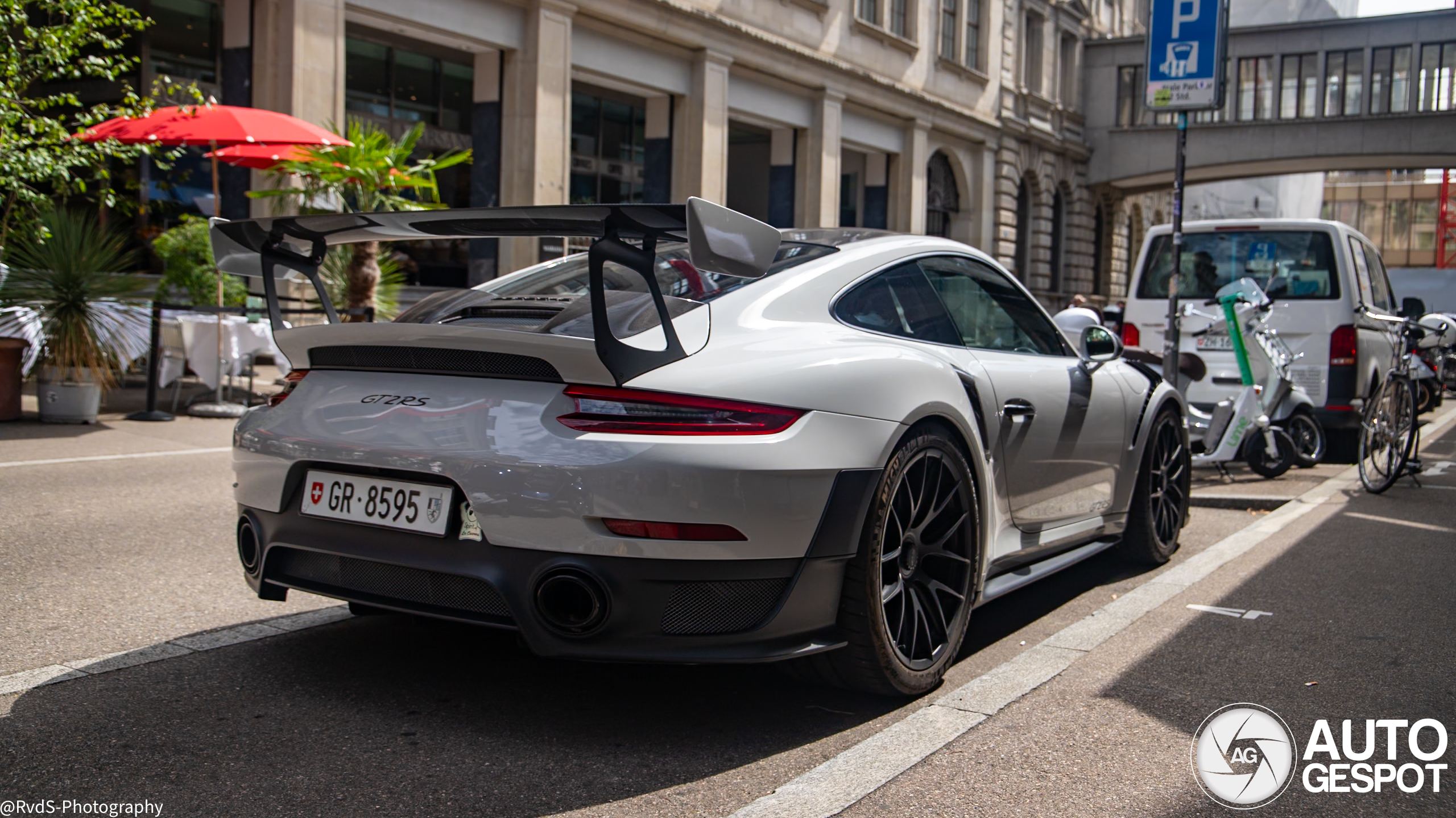 Porsche 991 GT2 RS Weissach Package