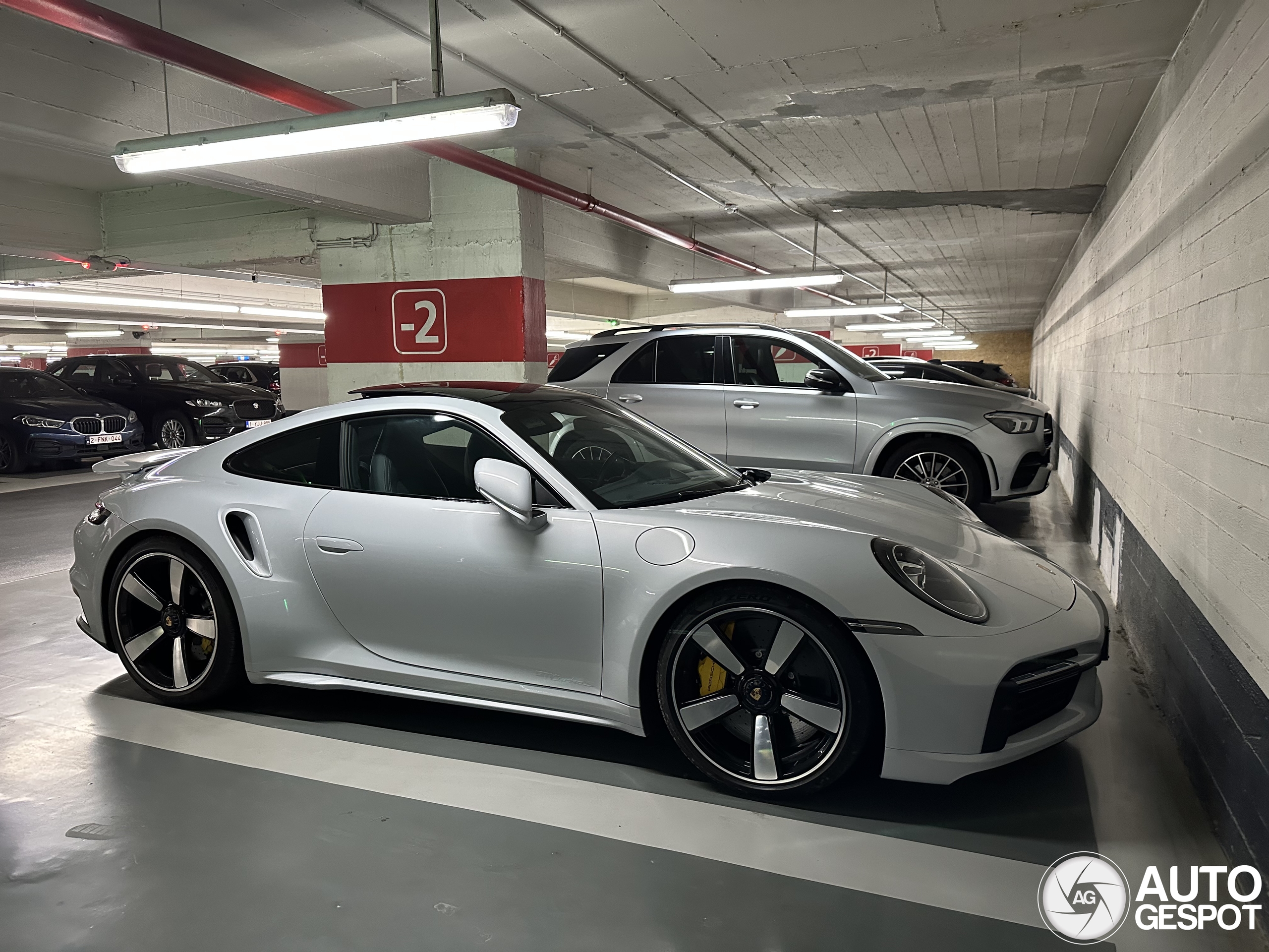 Porsche 992 Turbo S MkI