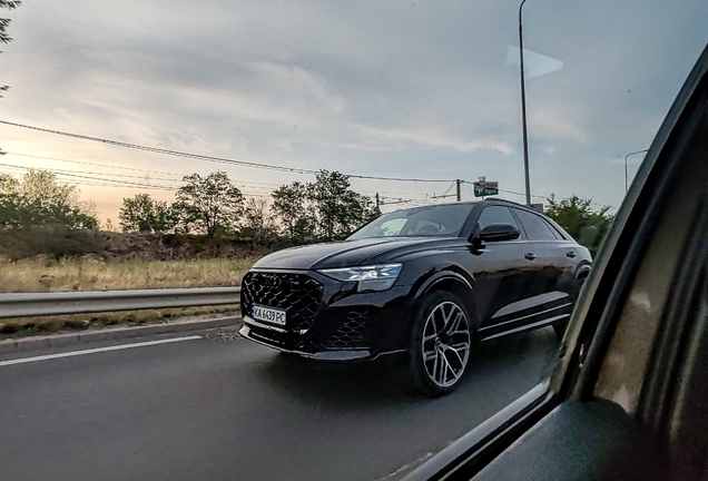 Audi RS Q8 2024