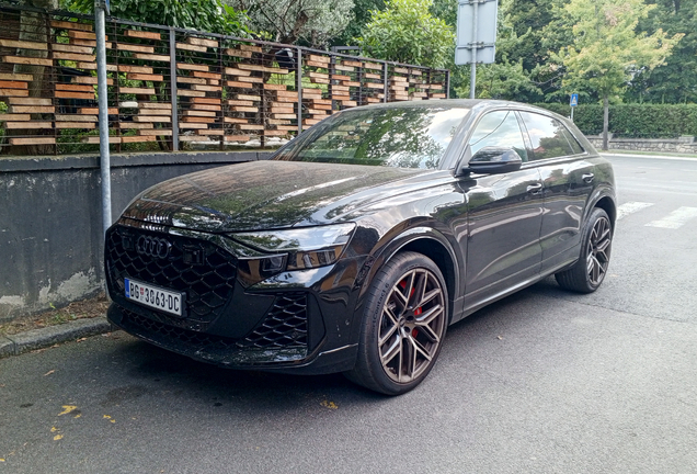 Audi RS Q8 2024