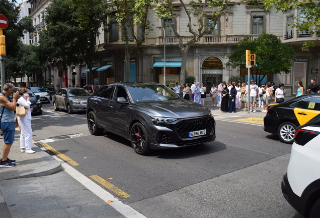 Audi RS Q8 2024