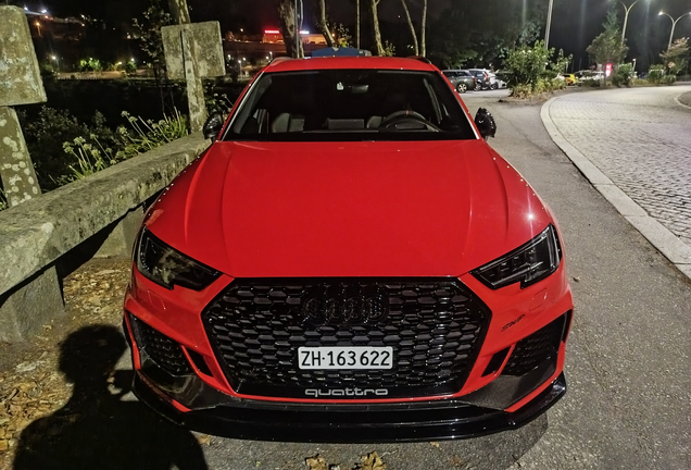 Audi RS4 Avant B9