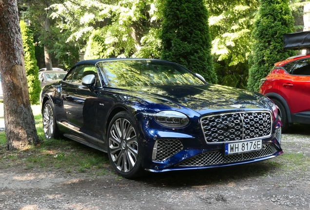Bentley Continental GTC Mulliner 2025