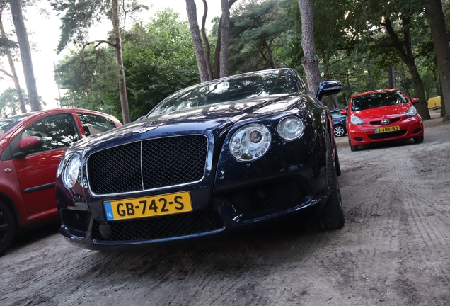 Bentley Continental GTC V8