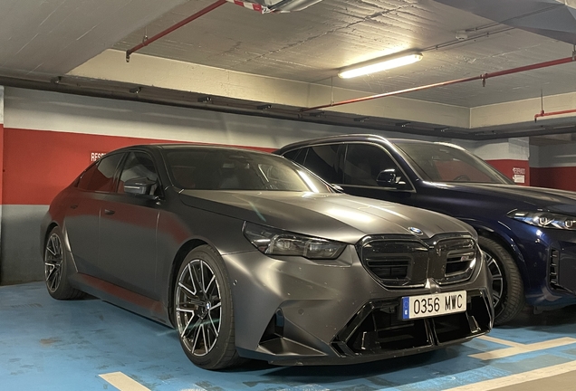 BMW M5 G90