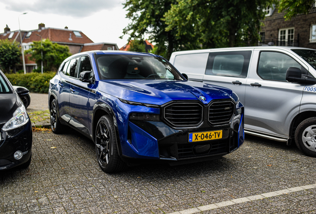 BMW XM G09