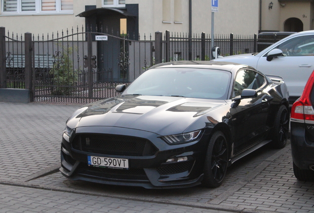 Ford Mustang Shelby GT350 2015
