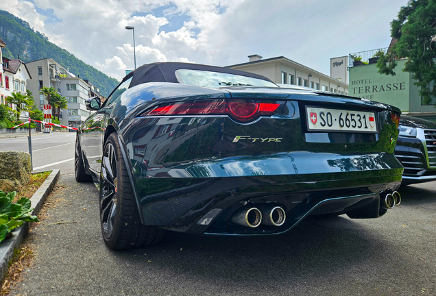 Jaguar F-TYPE R Convertible 2020