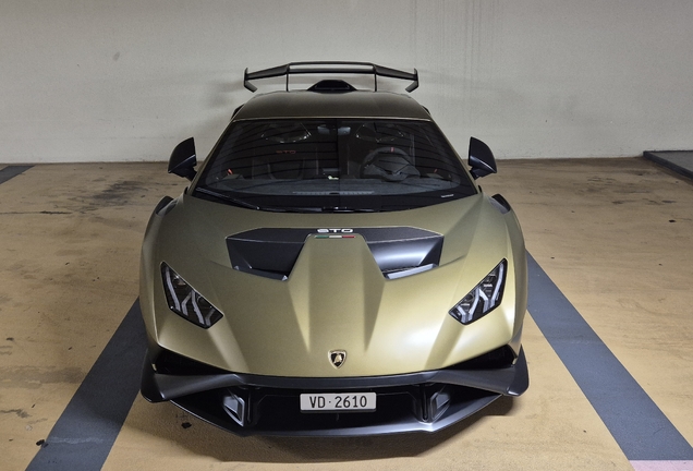 Lamborghini Huracán LP640-2 STO