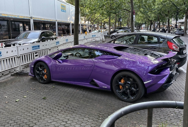 Lamborghini Huracán LP640-2 Tecnica