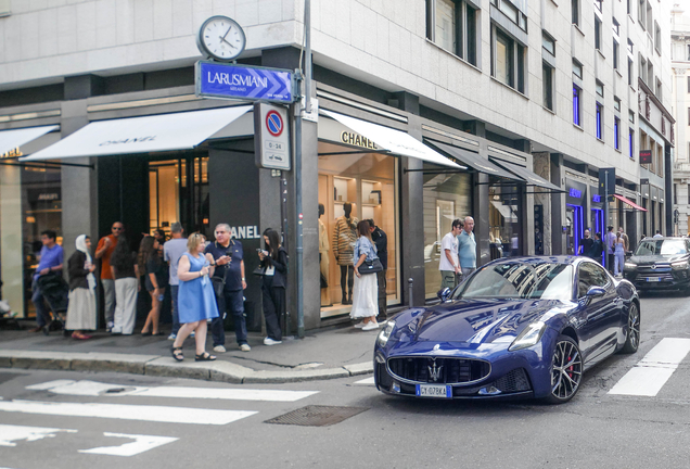 Maserati GranTurismo Modena 2023