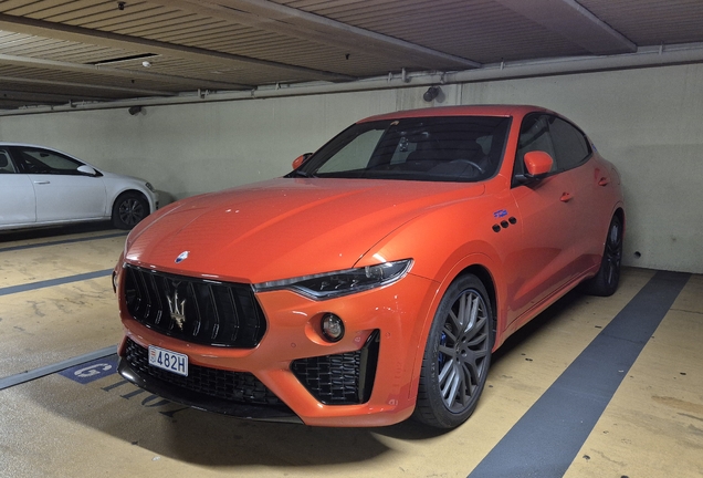 Maserati Levante F Tributo