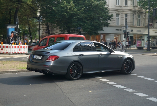 Mercedes-AMG E 63 S W213