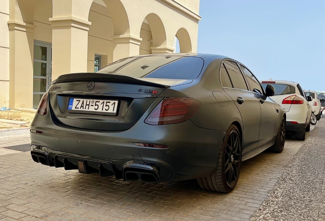 Mercedes-AMG E 63 S W213