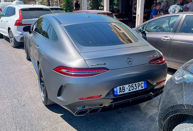 Mercedes-AMG GT 63 S X290
