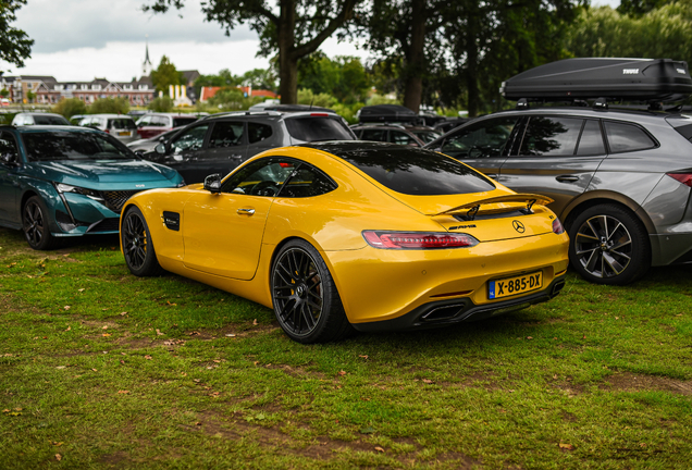 Mercedes-AMG GT C190 2017