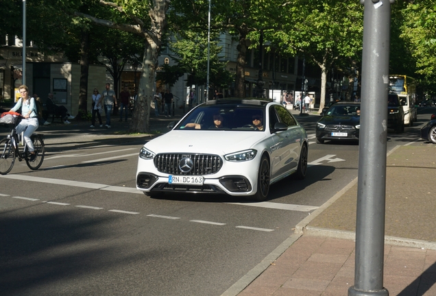 Mercedes-AMG S 63 E-Performance W223