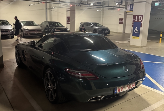 Mercedes-Benz SLS AMG
