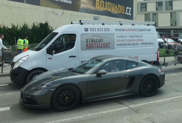 Porsche 718 Cayman GTS 4.0