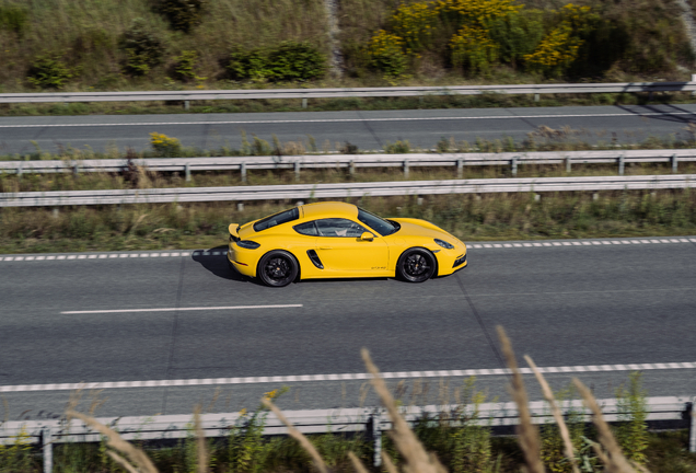 Porsche 718 Cayman GTS 4.0