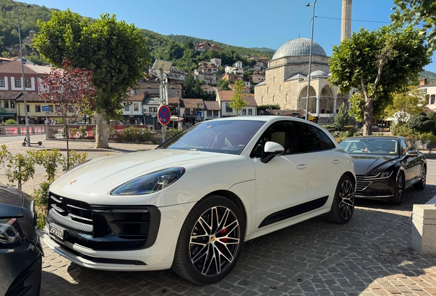 Porsche 95B Macan GTS MkIII
