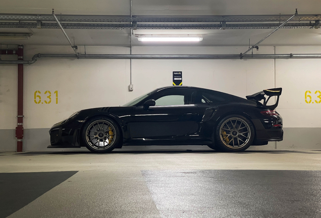 Porsche 991 GT2 RS Weissach Package