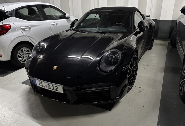 Porsche 992 Turbo S Cabriolet