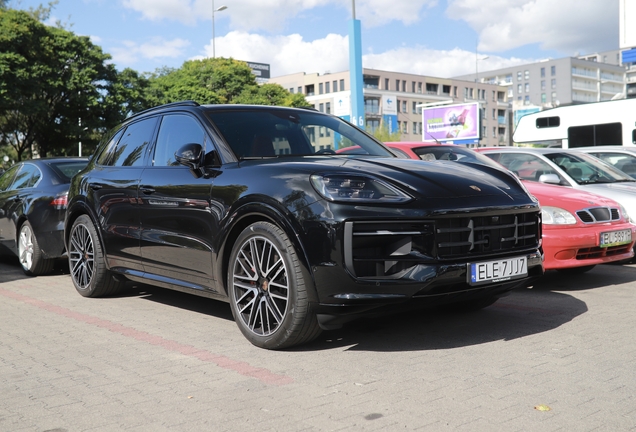 Porsche 9YA Cayenne GTS MkII