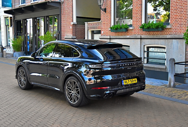 Porsche Cayenne Coupé Turbo E-Hybrid