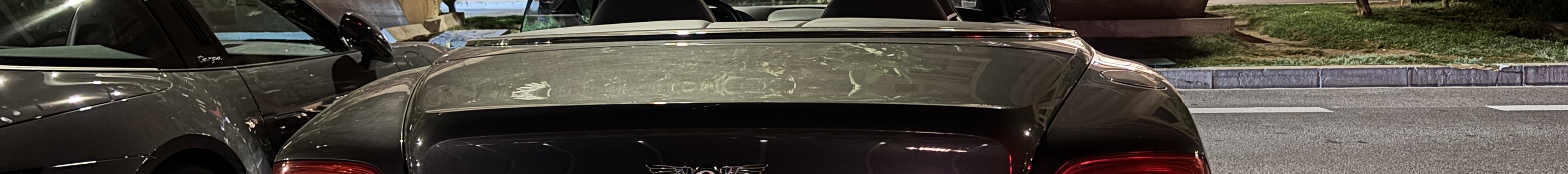 Bentley Continental GTC 2012