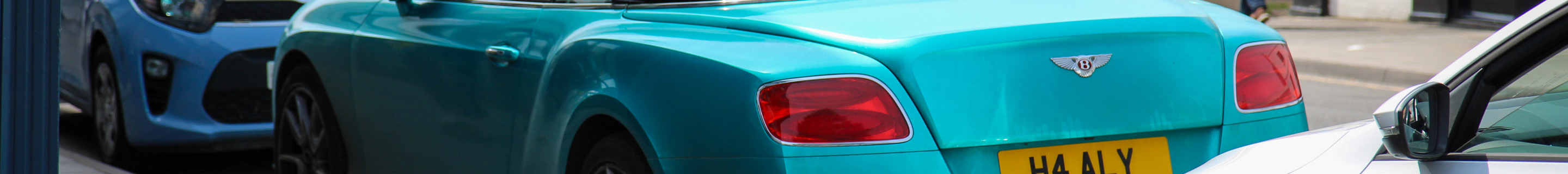 Bentley Continental GTC V8