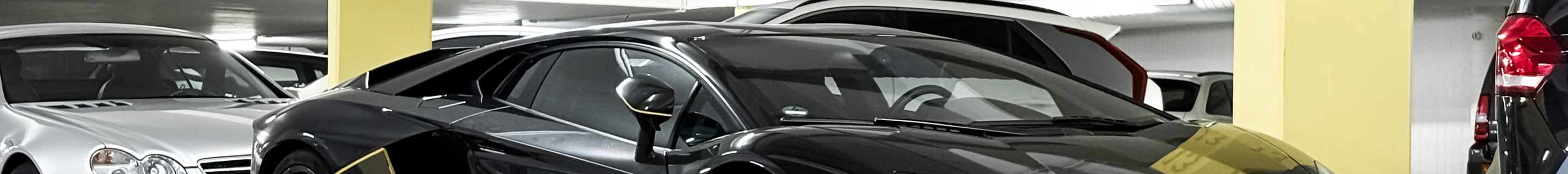 Lamborghini Aventador S LP740-4