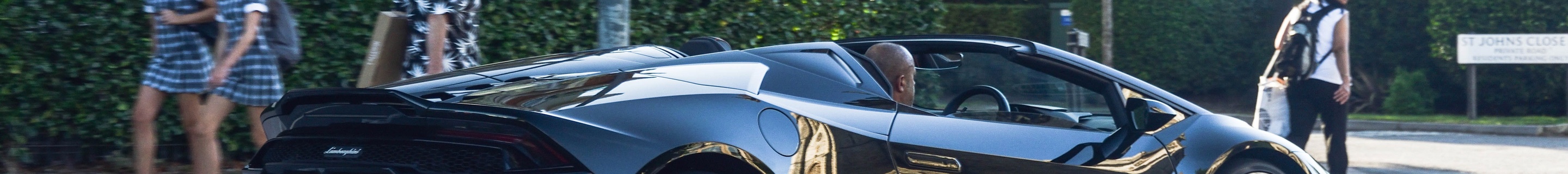 Lamborghini Huracán LP640-4 EVO Spyder