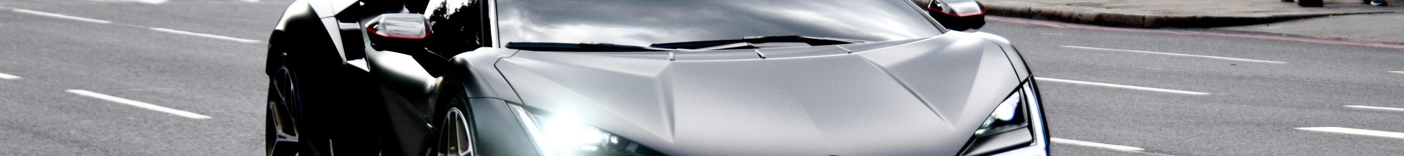 Lamborghini Revuelto