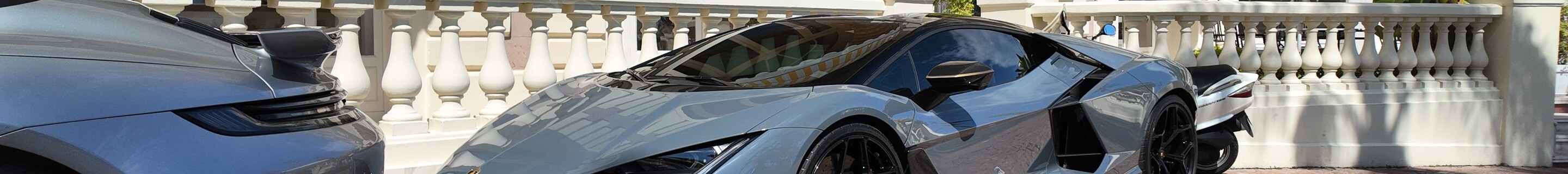 Lamborghini Revuelto