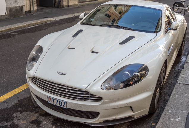 Aston Martin DBS