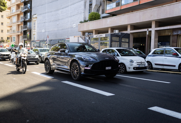 Aston Martin DBX707