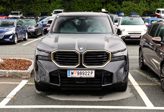 BMW XM G09