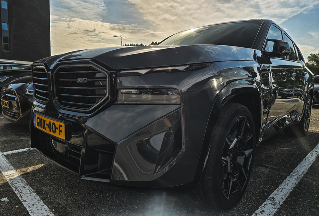 BMW XM G09