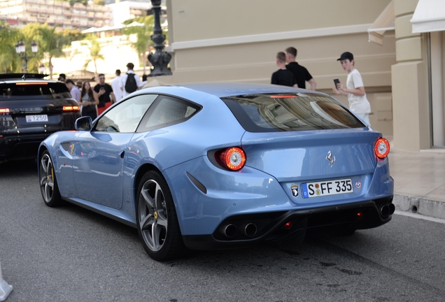 Ferrari FF