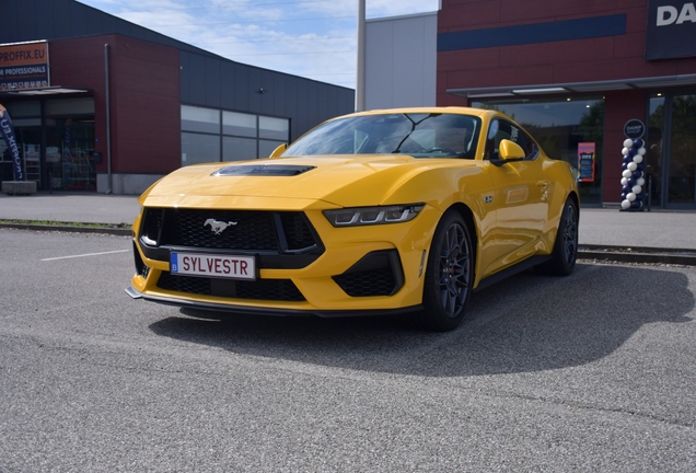 Ford Mustang GT 2024
