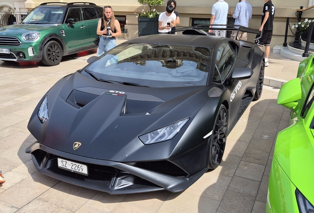 Lamborghini Huracán LP640-2 STO