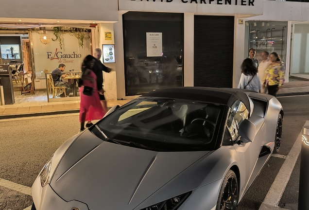 Lamborghini Huracán LP640-4 EVO Spyder